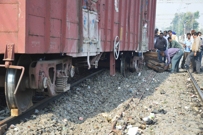 Goods train wagon derails, rail traffic hit : The Tribune India