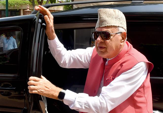 Farooq Abdullah's detention extended by 3 months