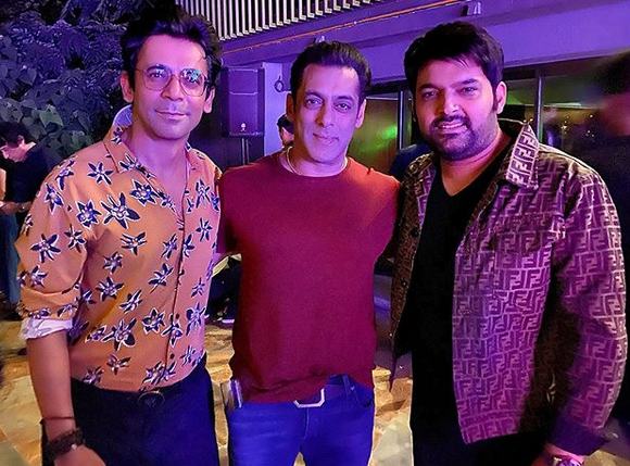 Salman Khan brings feuding 'brothers' Kapil Sharma, Sunil Grover together; leaves fans excited