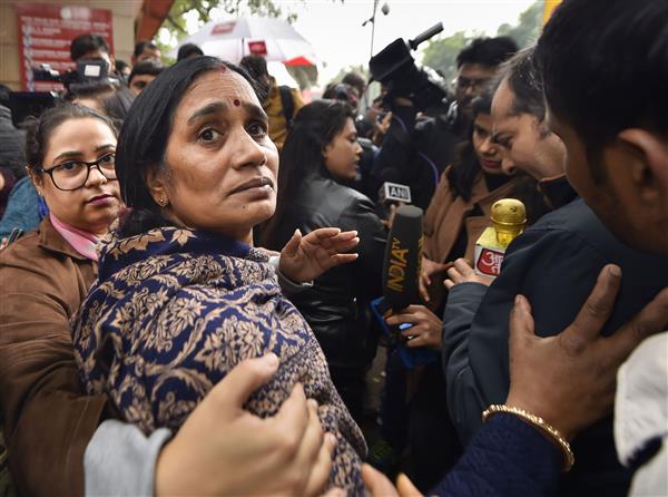 Will keep fighting for justice for my daughter, hang convicts before Dec 16: Nirbhaya’s mother