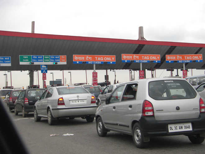70% commuters pay money at Ambala toll plaza