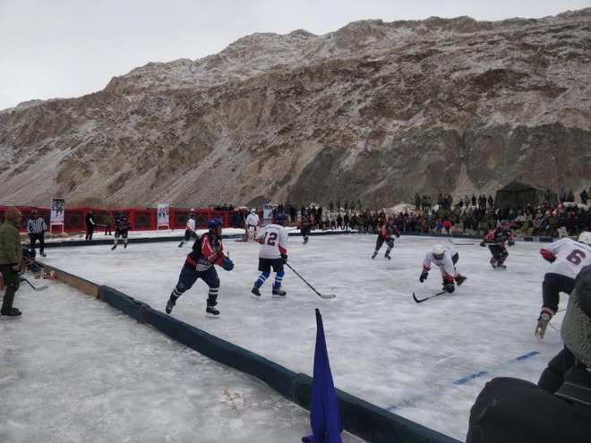 Army organises ice hockey tournament in eastern Ladakh