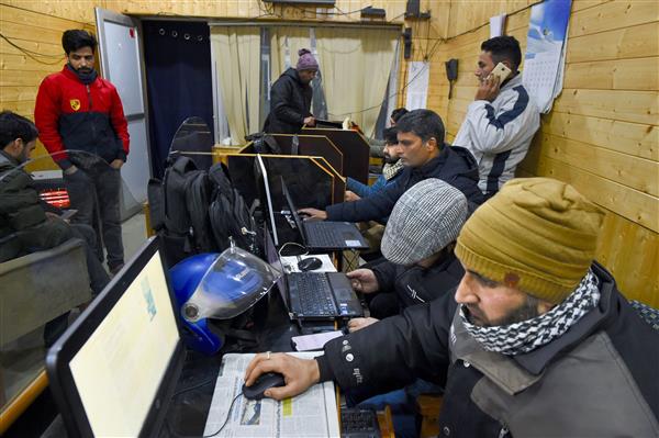2G may be back in Jammu, broadband in Kashmir from Wednesday
