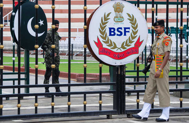 BSF refuses to exchange sweets with Pak Rangers on Republic Day
