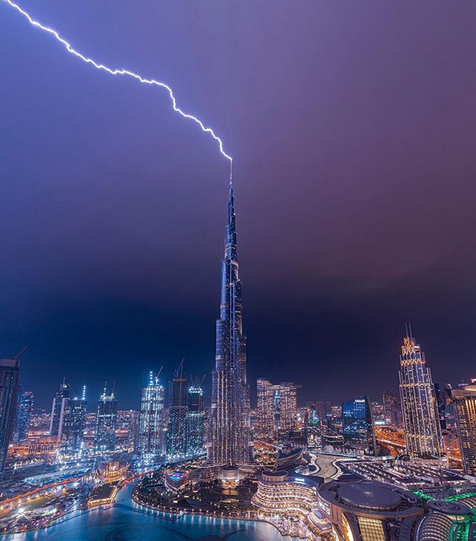 Lightning strikes the Burj Khalifa in stunning video; photographer says ‘God’s plan’