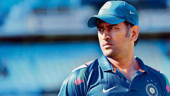 Dhoni dropped from central contracts list; BCCI says no relation to his India future