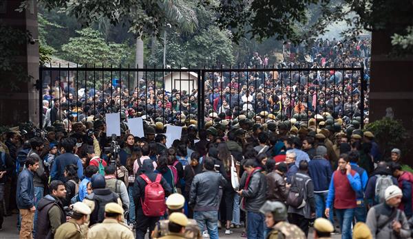 JNU violence: Delhi Police set up 'fact-finding' committee'; say they have vital links