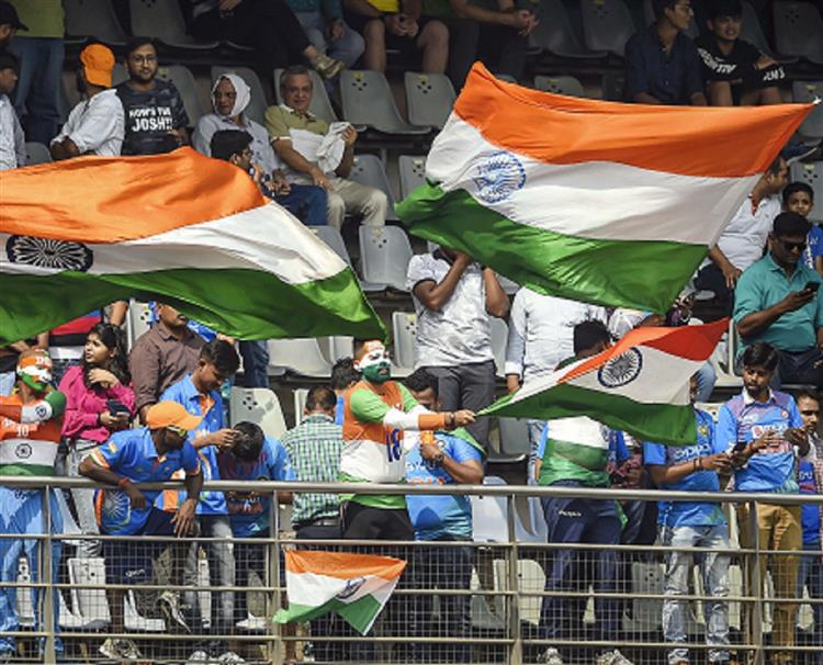 ‘Black clothes banned’ at Wankhede; shame, says Twitter