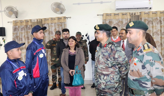 Army flags off educational tour
