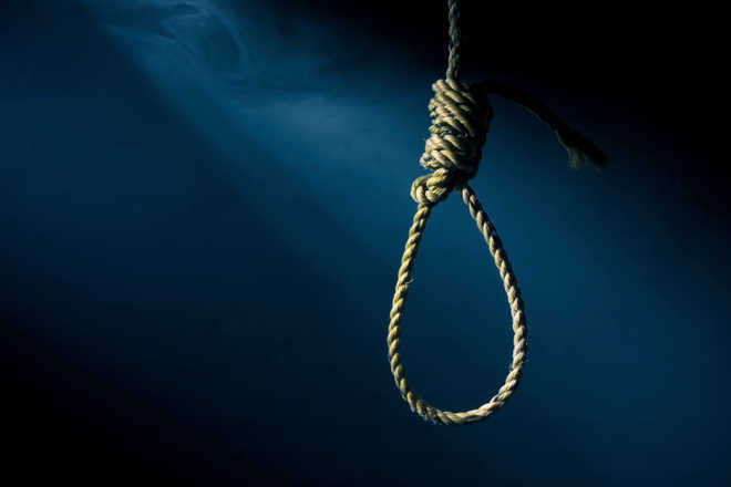 Calumnia solidaridad Letrista Two hang self to death in Patiala : The Tribune India