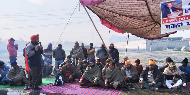 Protest at factory: Chill taking toll on workers