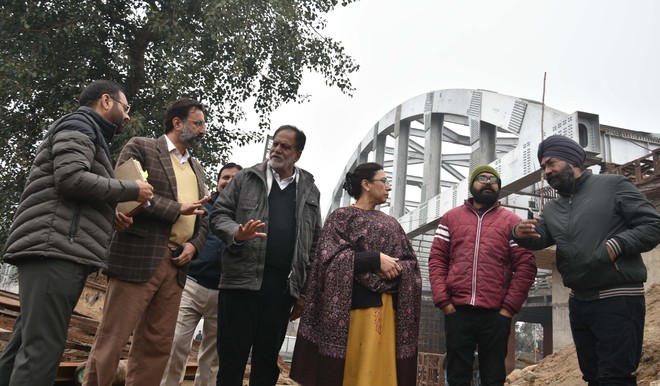 MC asks Railways to clear Jagraon Bridge site