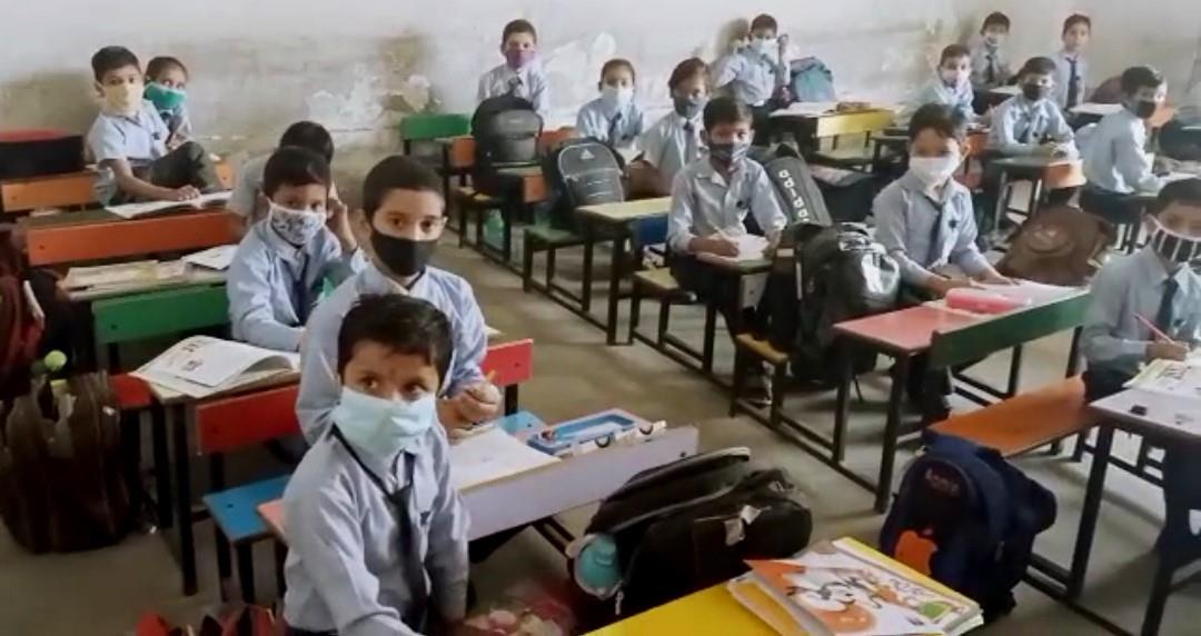 Schools putting life of kids at risk by conducting elementary classes in Mahendragarh