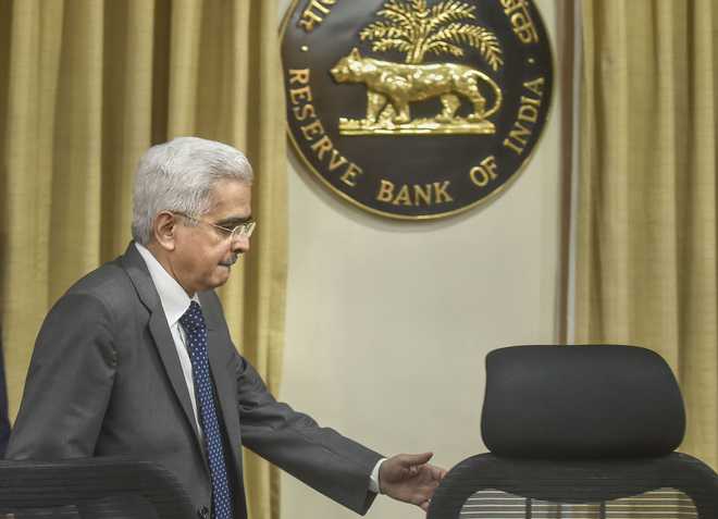 India at doorstep of economic revival, says RBI Governor