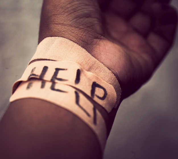 Self-harm may be socially contagious among adolescents: Study