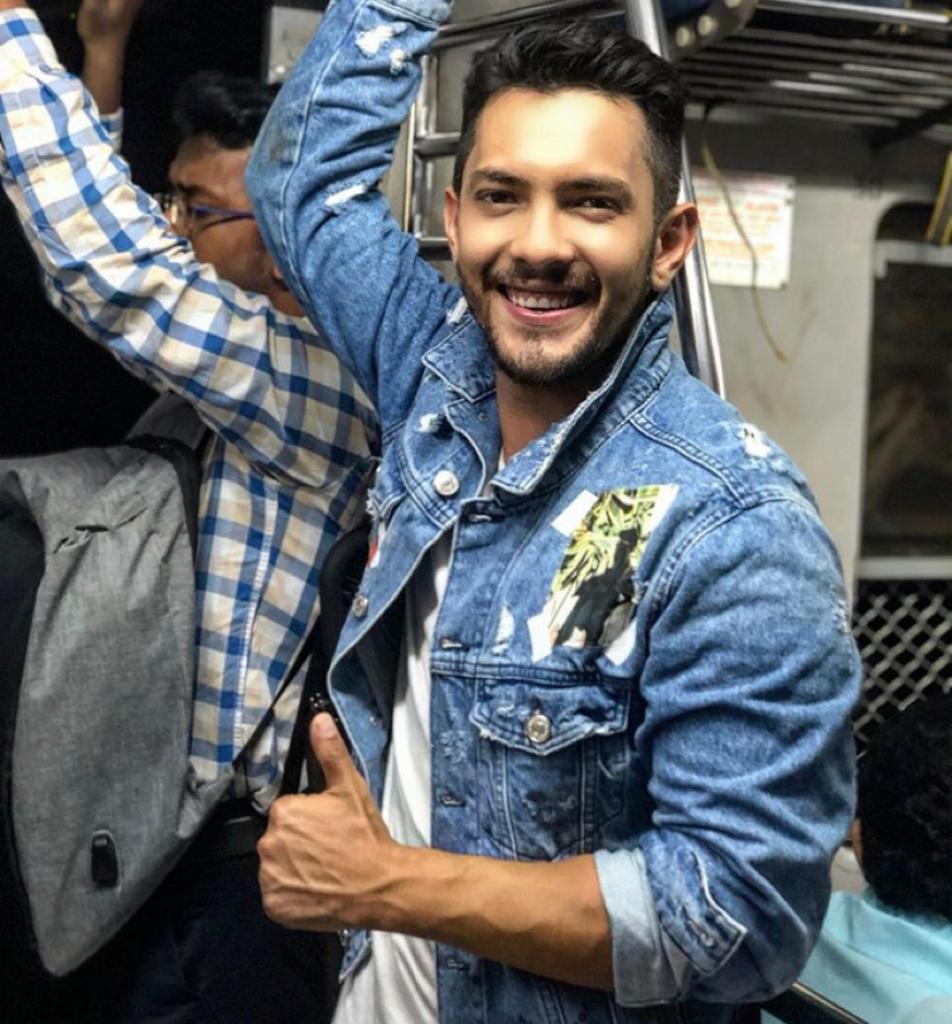 Aditya Narayan reveals he has only Rs 18k in his account, all money gone ahead of wedding: 'Will have to sell my bike'