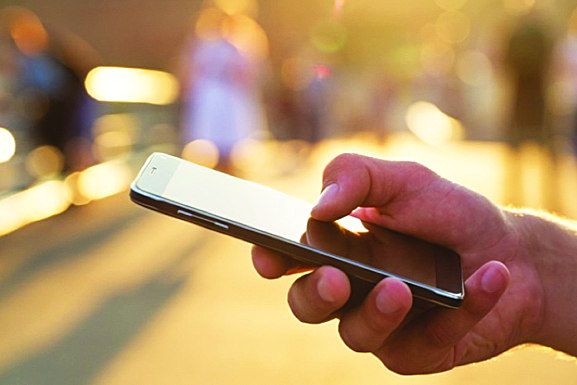 Smartphone reveals how spiritual texts can promote well-being