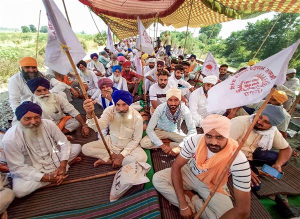 Punjab farmers to block rail tracks for indefinite period, protest outside houses of BJP leaders