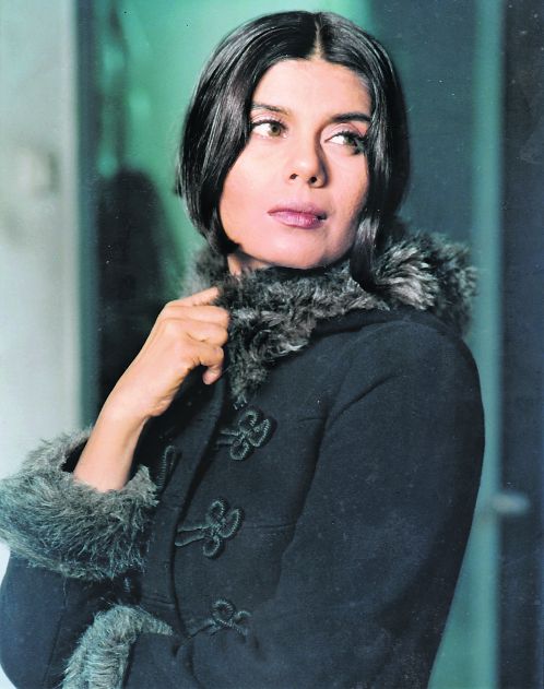 I always go with the flow, says actress Mita Vashisht