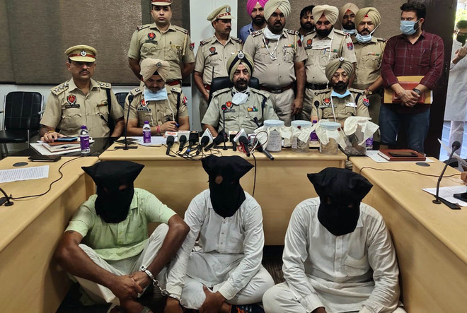 Three held for heist at jewellery shop in Goniana Mandi