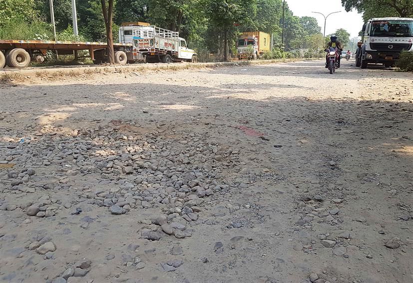 Road linking 3 Malwa districts not metalled