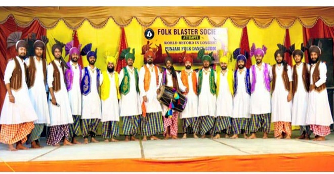 Non-stop luddi by folk society enters Int’l Book of Records