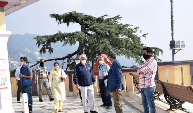 Pilgrims follow SOPs in Shimla shrines, prasad not offered