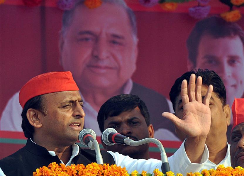 UP Assembly polls: Akhilesh hints at electoral tie-up with estranged uncle