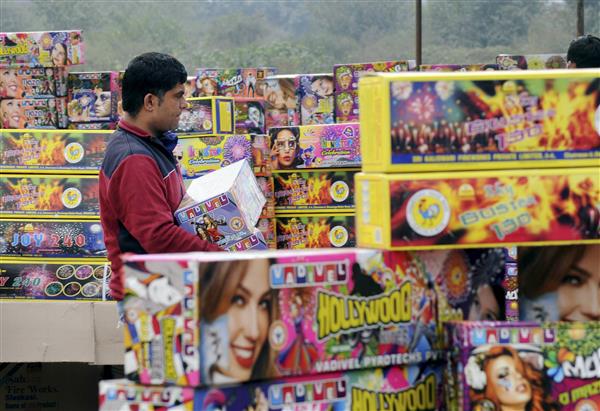 Telangana bans the sale and bursting of crackers