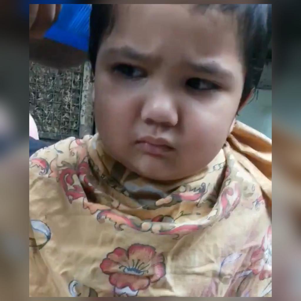 'Arre yaar!’: Boy's innocent  protest while getting a haircut goes viral