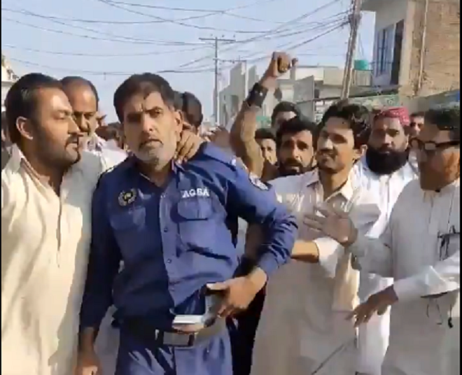 Pakistan National Bank’s manager shot dead by security guard over ‘blasphemy’