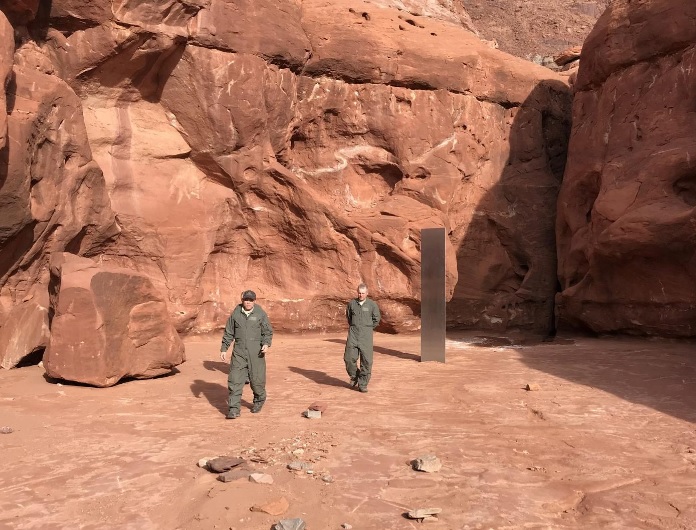 Space oddity? Monolith in Utah desert mystifies helicopter crew