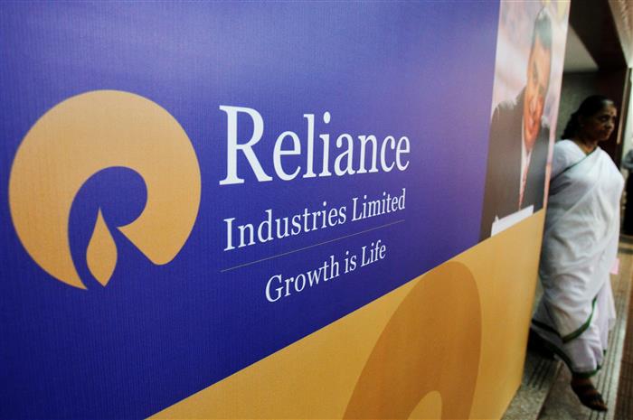 Five of top-10 cos lose Rs 1,07,160 cr in m-cap; Reliance Industries top laggard