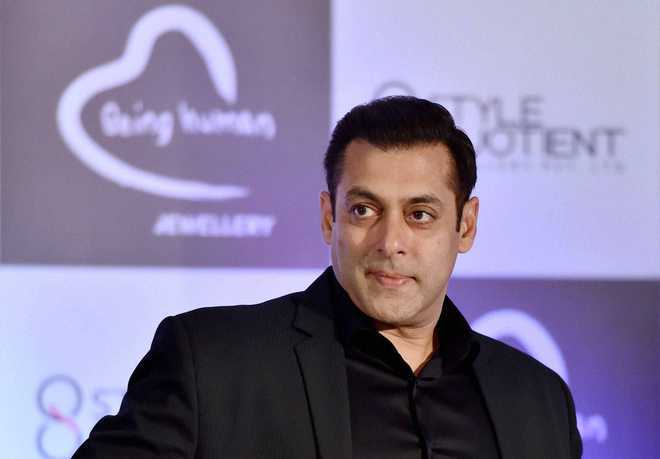 Salman Khan, family members test negative for COVID-19