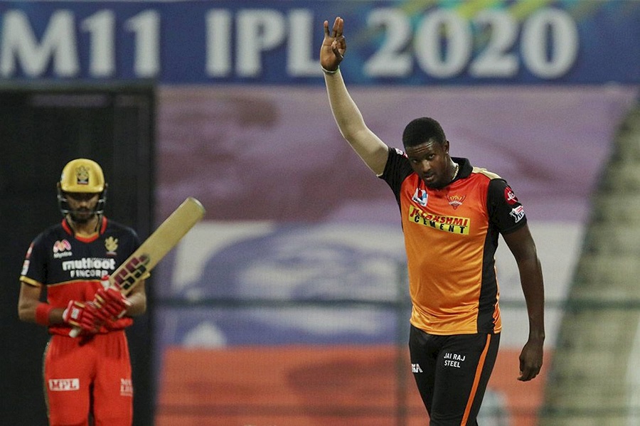 IPL Eliminator: Sunrisers Hyderabad beat Royal Challengers Bangalore by 6 wickets to seal berth in Qualifier 2