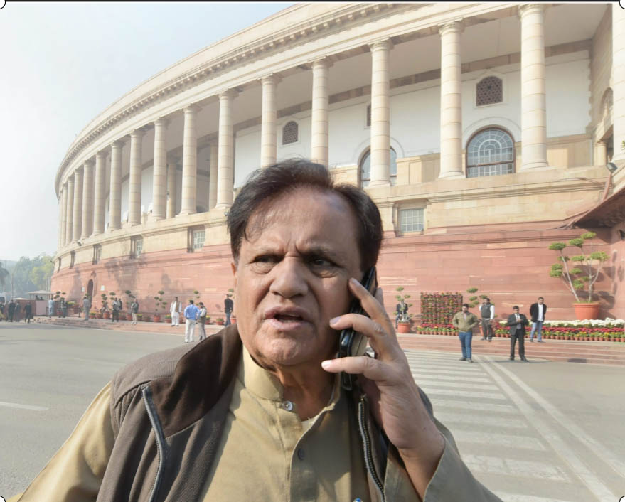 Senior Cong leader Ahmed Patel in ICU weeks after contracting COVID-19