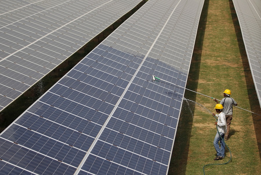 Singapore, Saudi companies push Indian solar tariffs to record low