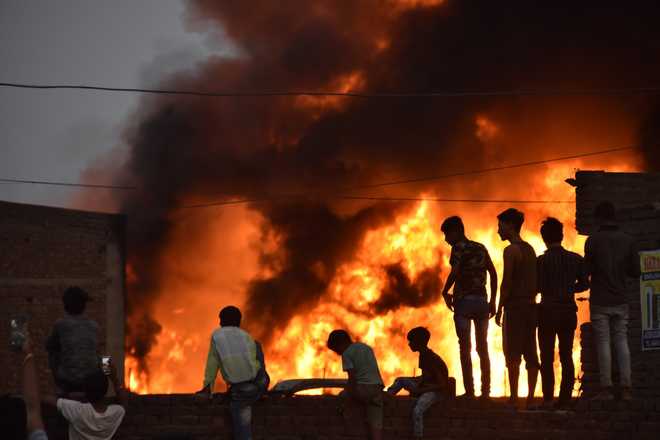 5 Covid patients die in fire at hospital in Gujarat's Rajkot
