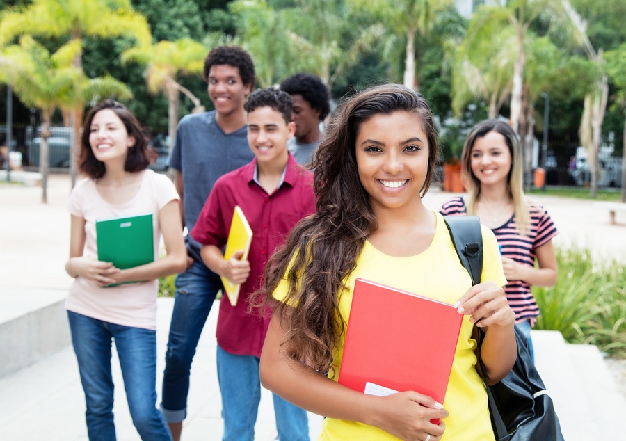Scholarships for undergrad courses in US