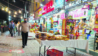 Diwali stalls fetch MC Rs32 lakh