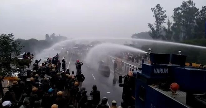 Water cannons used in Kurukshetra, Ambala to disperse farmers