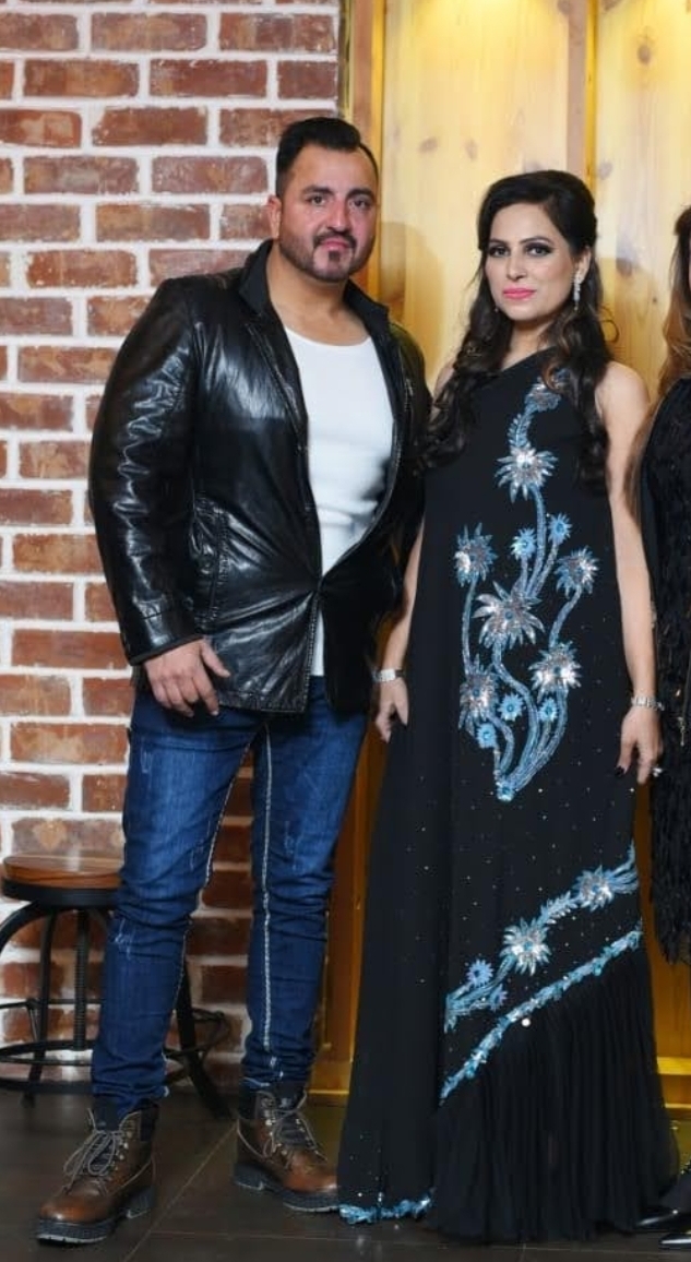 Puneet and Neeru Issar never miss a chance to be in each other’s company