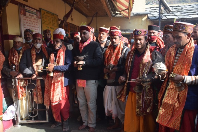 Kullu deities to hold yajna to cleanse Dhalpur ground