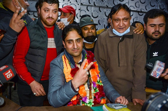 Mattu returns as Srinagar Mayor
