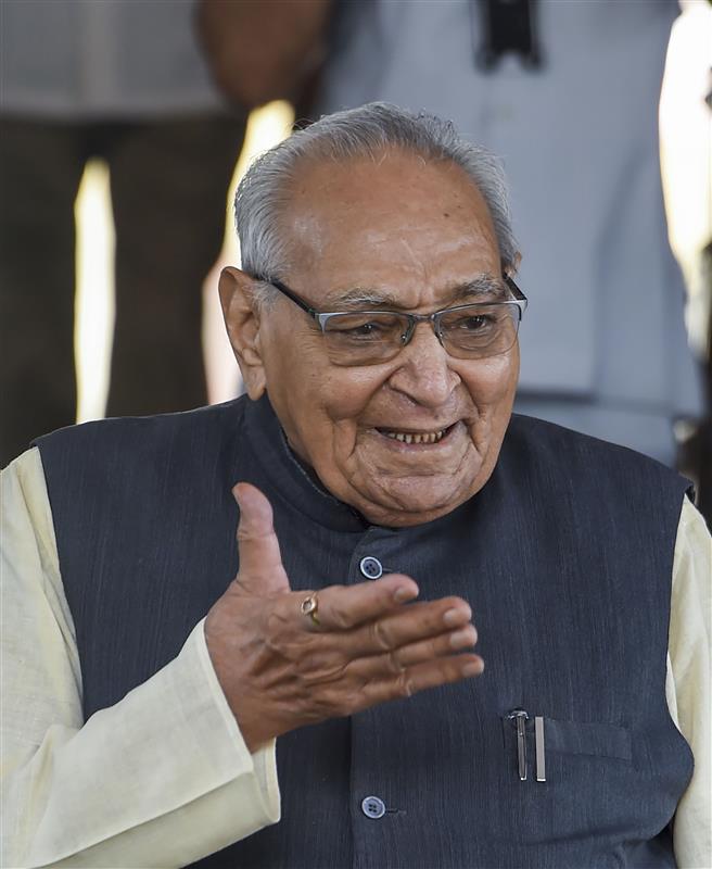 Congress veteran Motilal Vora passes away day after 93rd birthday