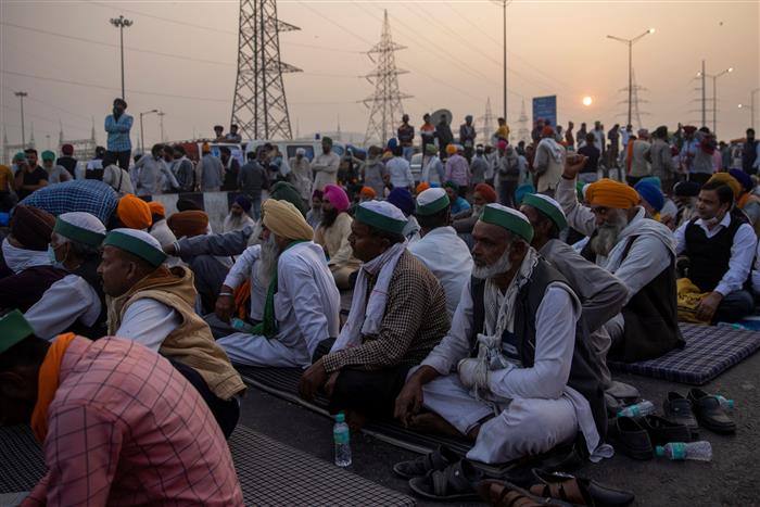 Trade unions support farmers agitation, saying Bharat Bandh on December 8 successful