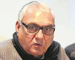 Court orders framing of charges against Hooda in Manesar scam