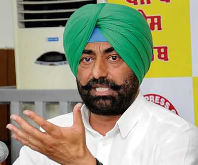 Sukhpal Khaira urges all non-BJP leaders to support farmers