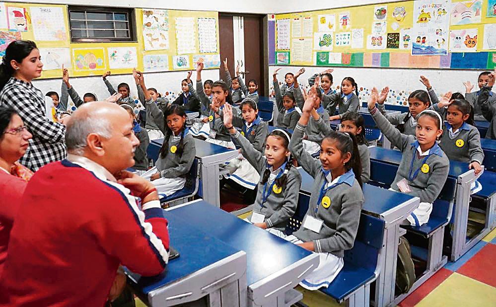 Sisodia attends ‘happiness class’, interacts with students