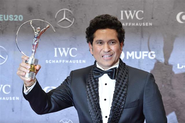Tendulkar receives best Laureus sporting moment trophy in Germany